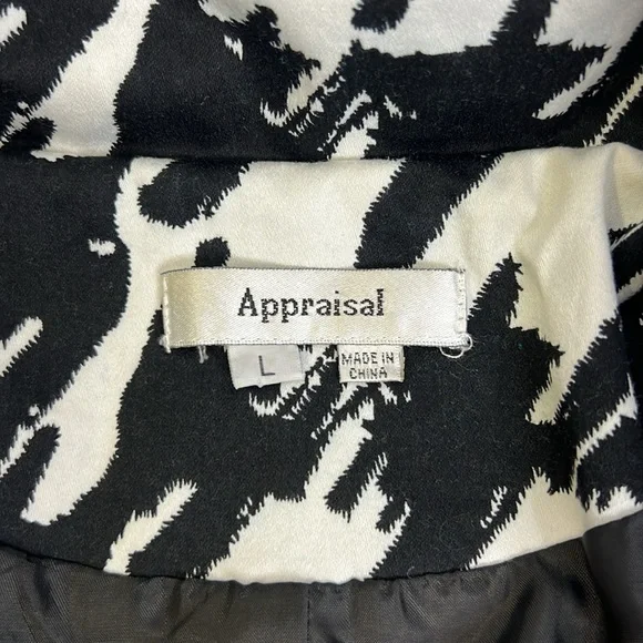 Appraisal Double Breasted Black/White Jacket Houndstooth- SZ: Large - Picture 5 of 7